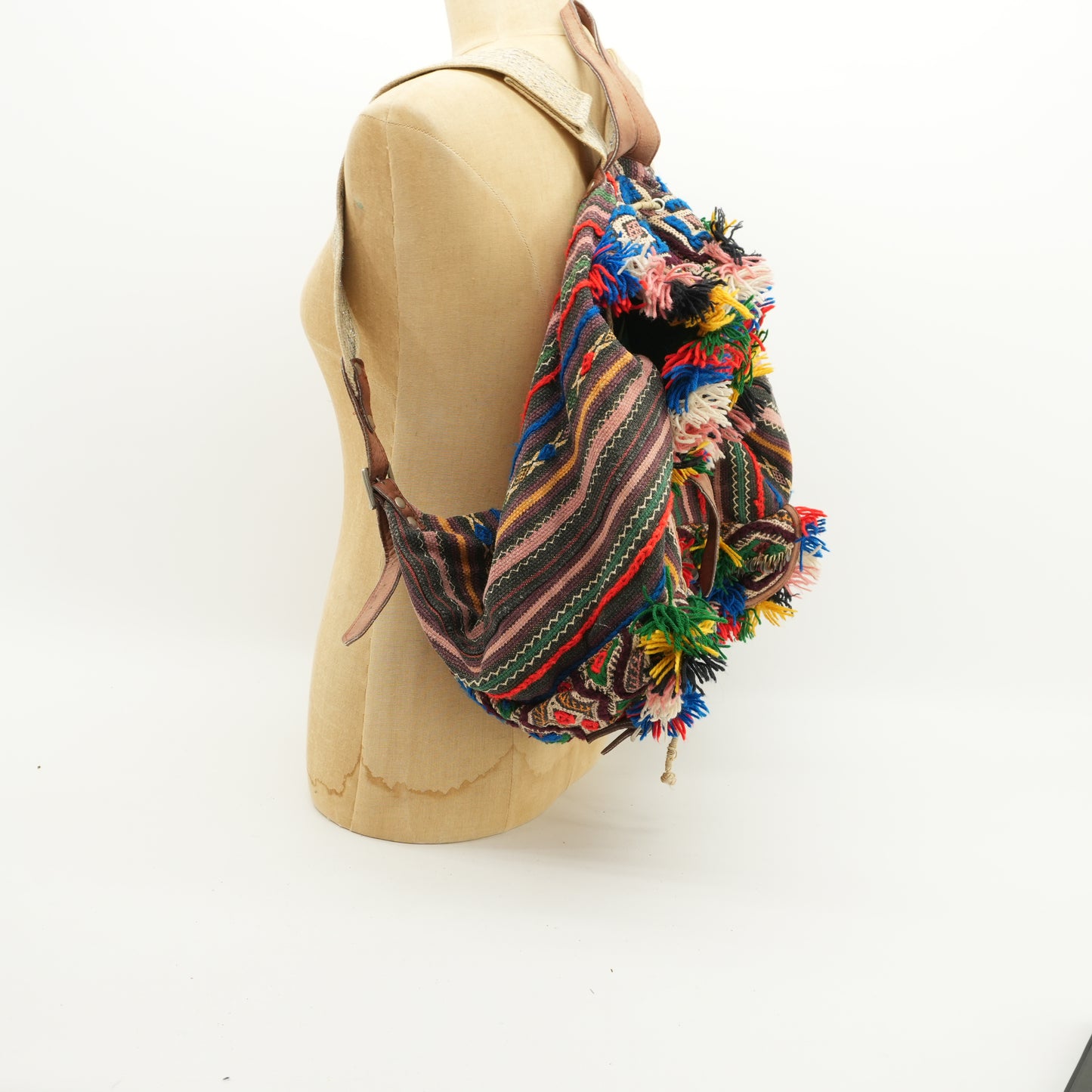 vintage-woven-guatemalan-indian-hippie-boho-satchel-rucksack-backpack-17.jpg