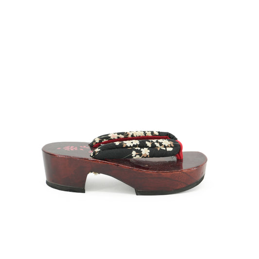 japanesegetawoodenplatformsandalsfloralpattern-2.jpg