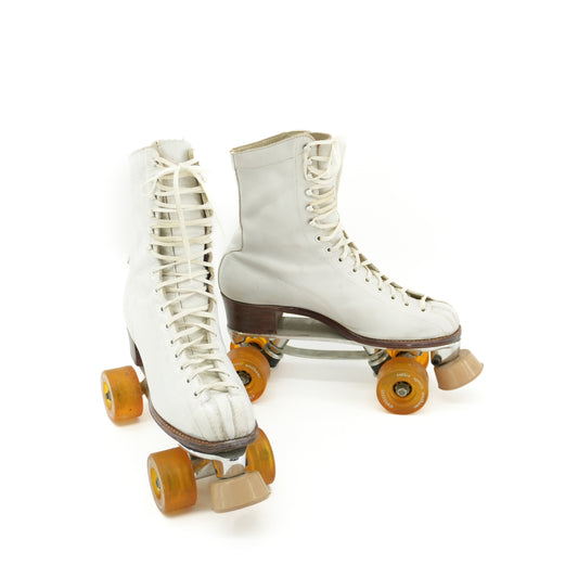 whiterollerskates-7.jpg
