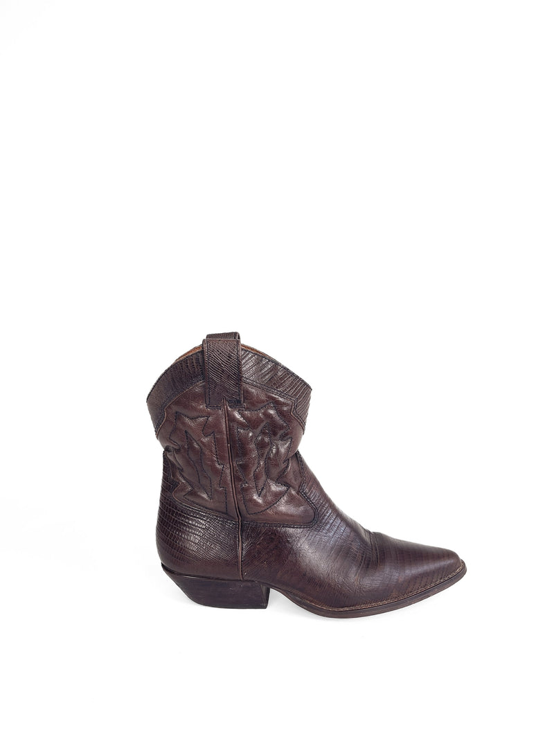 Short Cowgirl Boots Sz. 7.5 Brown Ankle  Booties 1990s Vintage Boots Size 7 1/2