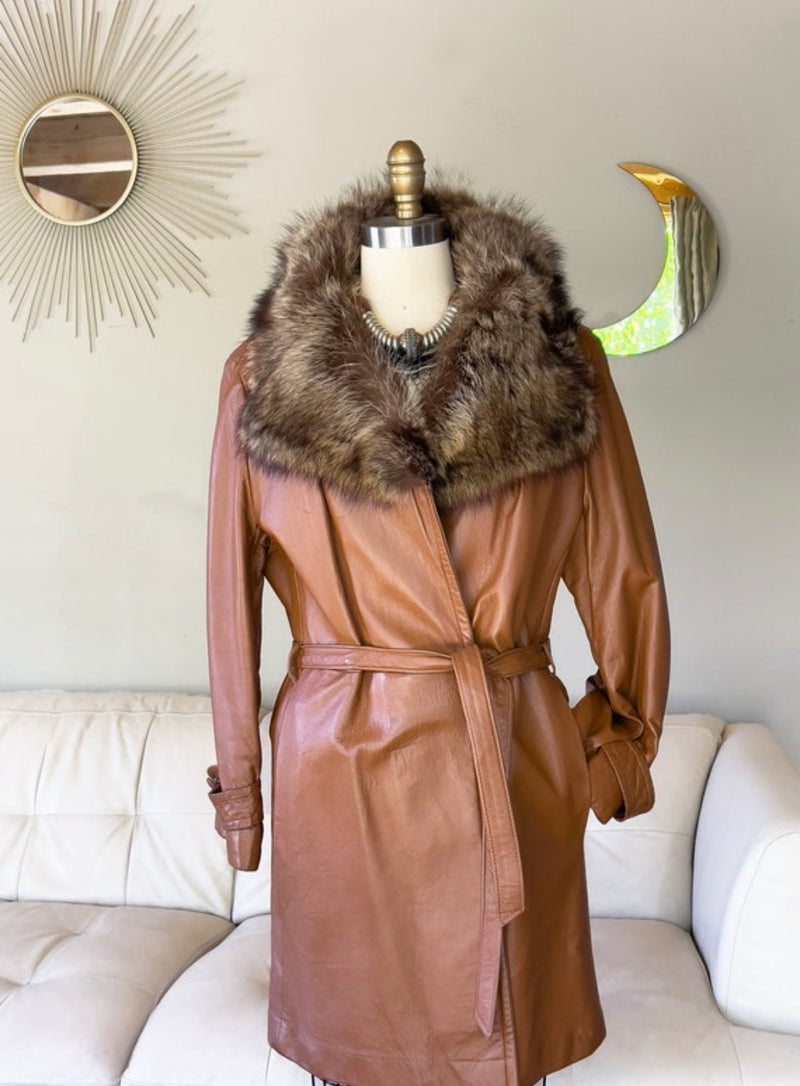 Vintage Leather Fur Coat Sz. M 1970s Chestnut Brown FUR Collar Jacket Size Medium
