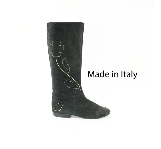 Vintage Black Suede Knee High Flat Riding Boots with Embroidered Detail - Size 7.5