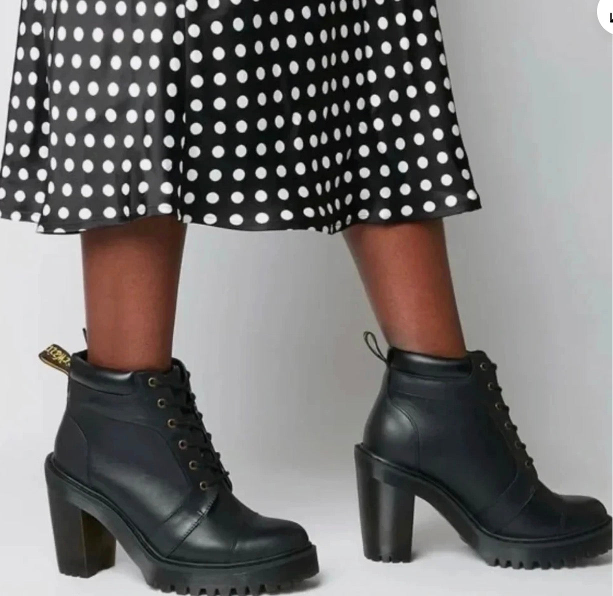 Lace up Leather Heeled Ankle Boots DOC MARTENS Size 10
