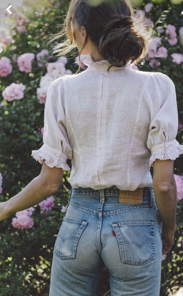 Vintage LEVI'S Boyfriend Jeans In Your Size Denim Levi Mid-High-Waist Vintage Distressed Jeans