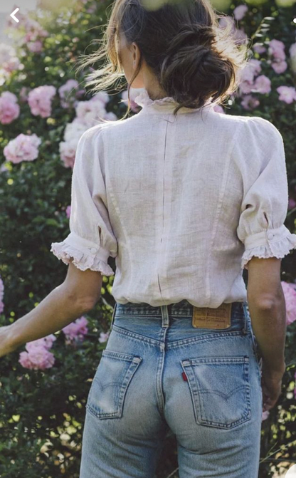 Vintage LEVI'S Boyfriend Jeans In Your Size Denim Levi Mid-High-Waist Vintage Distressed Jeans