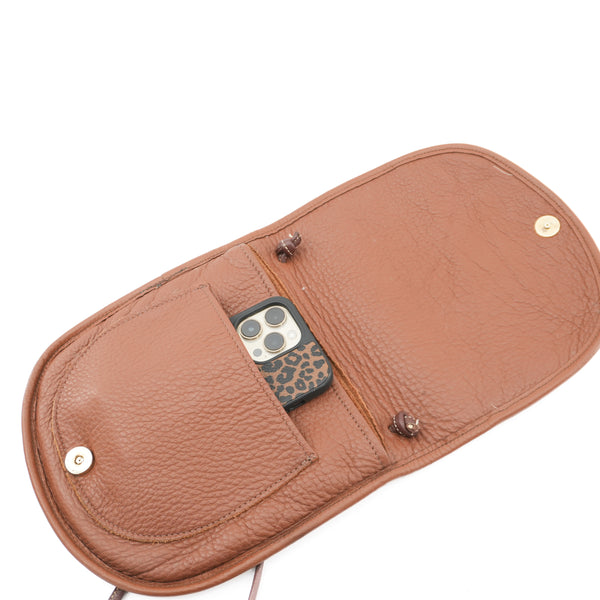 brown-leather-crossbody-bag-2.jpg