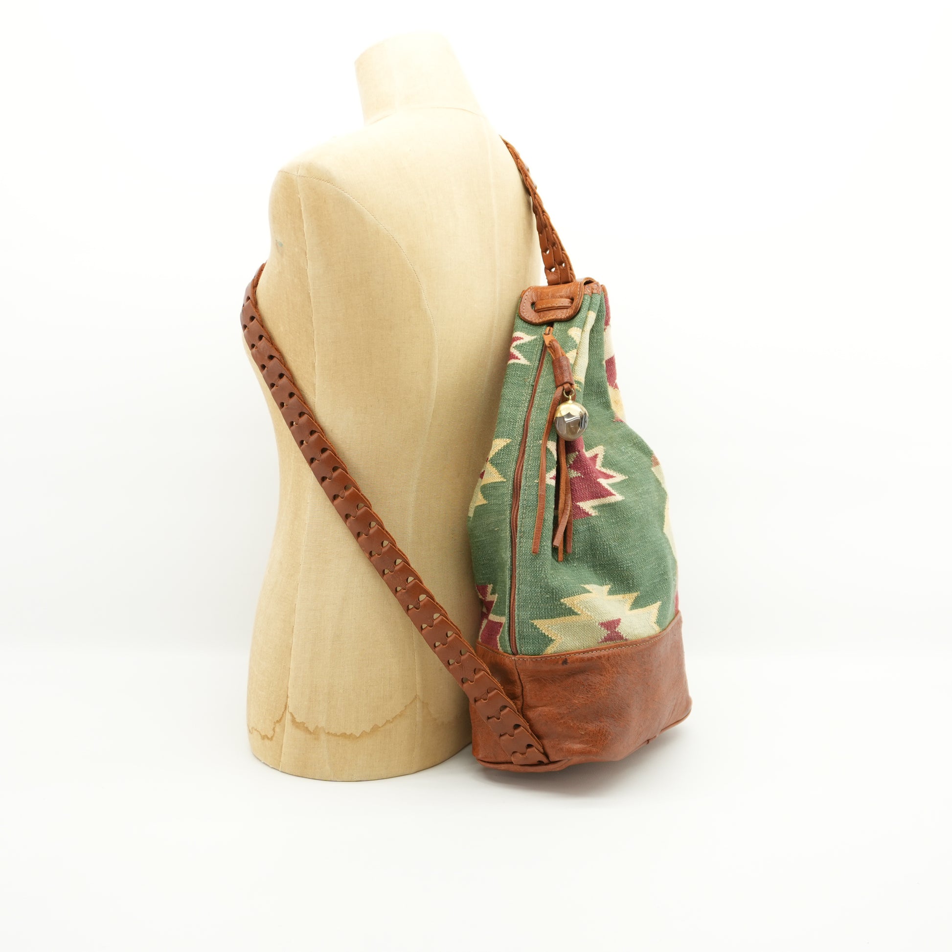 vintage-kilim-tapestry-bag-1970s-3.jpg