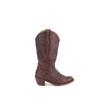 fryebrownleathercowboyboots-6.jpg