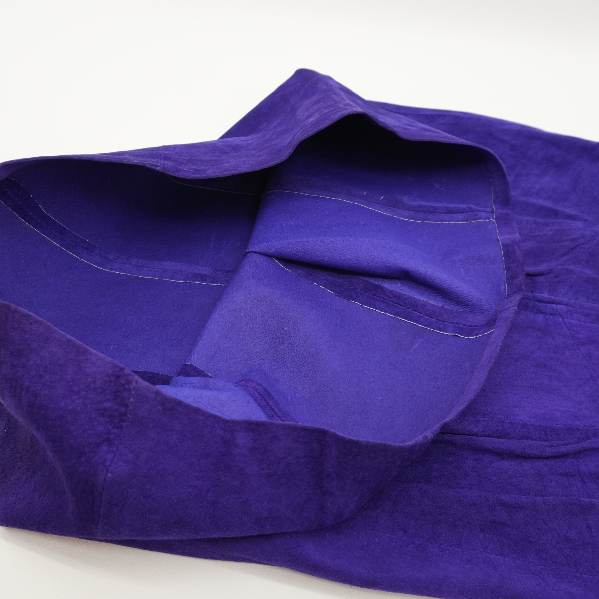 purpleleatherdress1980sbodyconminidressfirenzesantabarbara-14.jpg