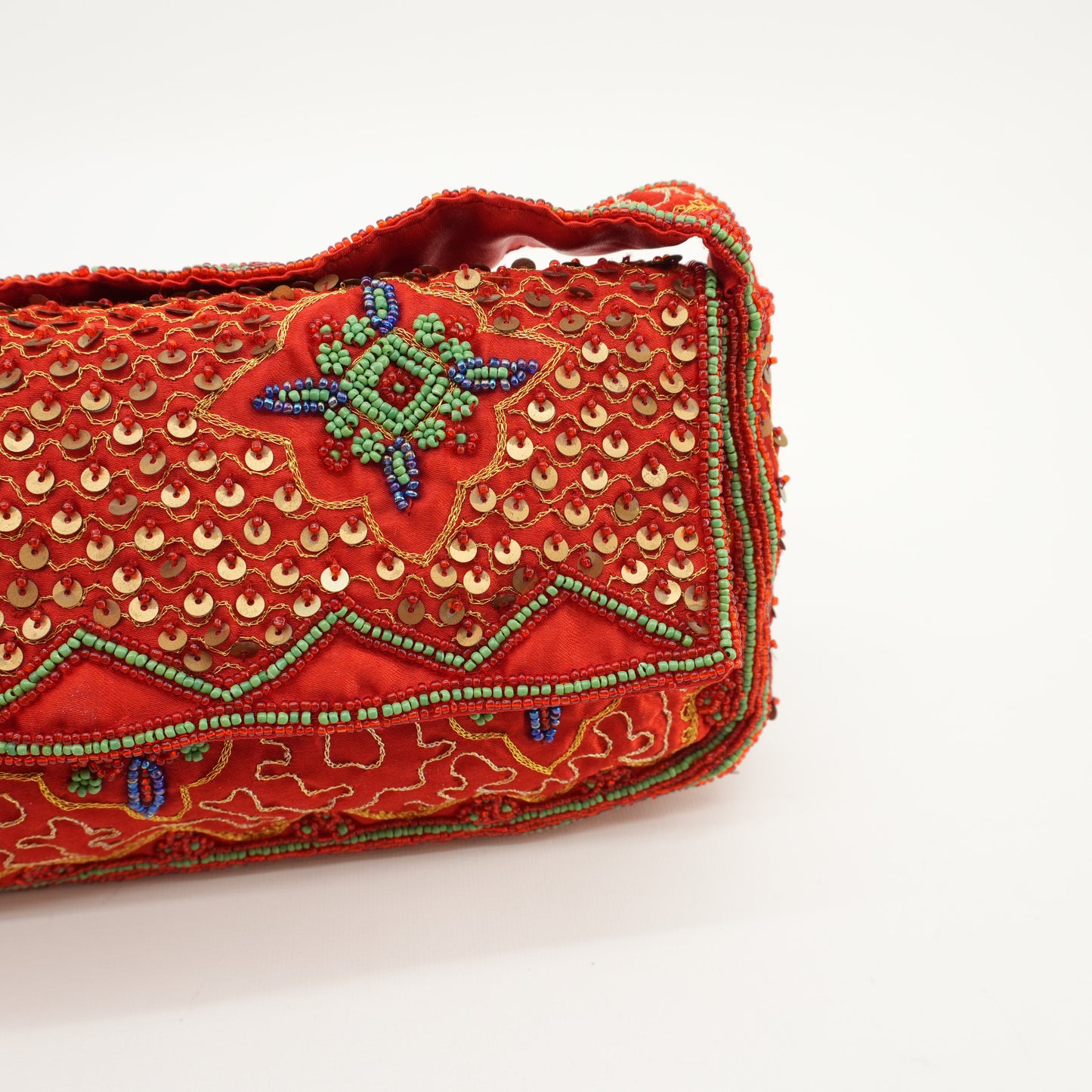 90s-beaded-sequins-petite-shoulder-purse-art-evening-clutch-vintage-hand-beaded-baguette-bag-6.jpg