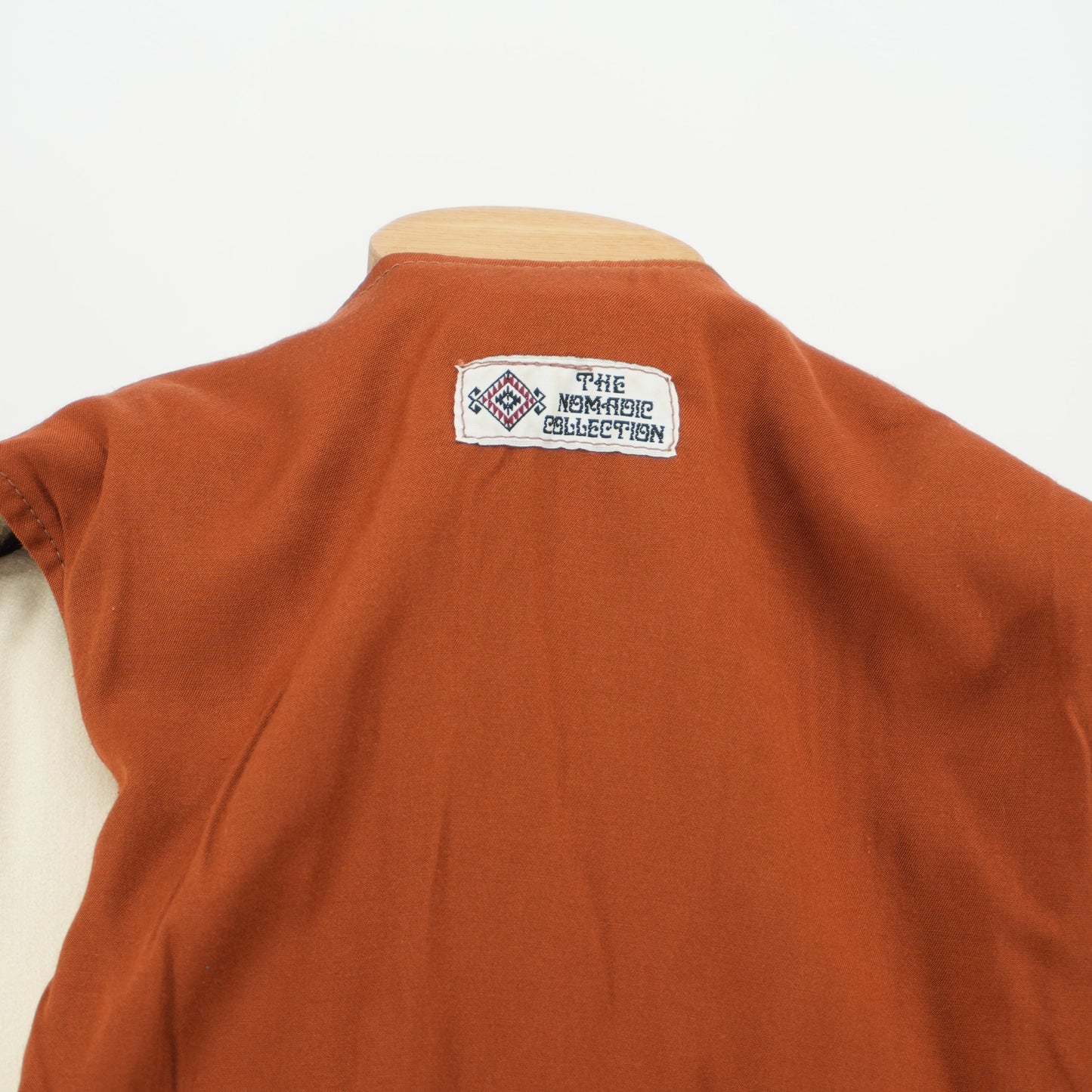 vintagewoolvesthandwovencarpethandmadeturkishkilimdeerskinartvest-6.jpg