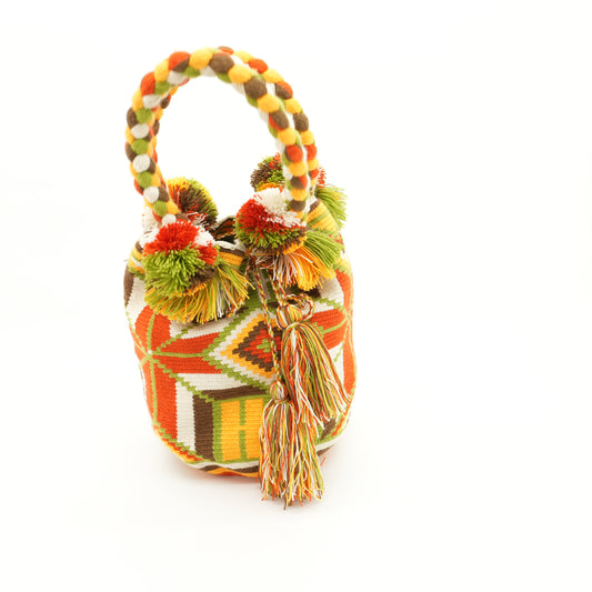 wovencolorfulwayuumochilashoulderbagpalmtasseltropicalvacationpursecrochetknithandmadebag-9.jpg