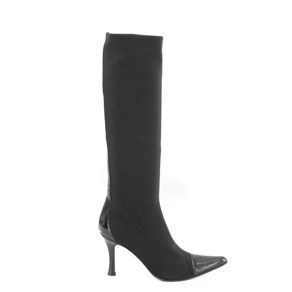 blackpointedtoesockbootswithpatenttoeandheel.jpg