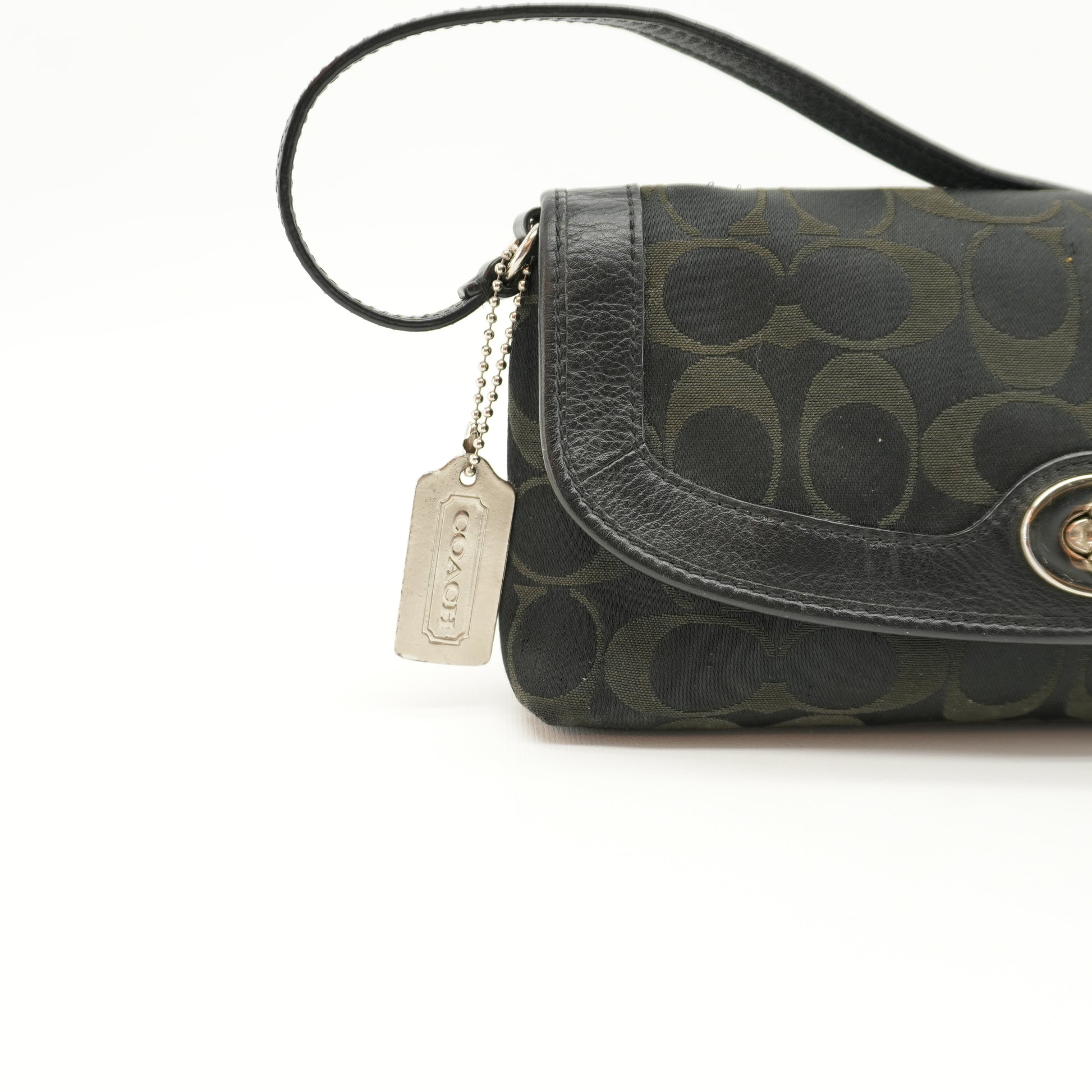 vintagecoachy2kcanvasmonogrampetiteshoulderpurse-7.jpg