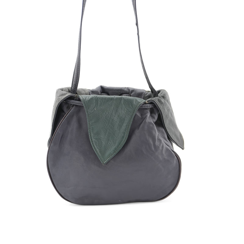 vintage-gray-leather-shoulder-bag-3.jpg
