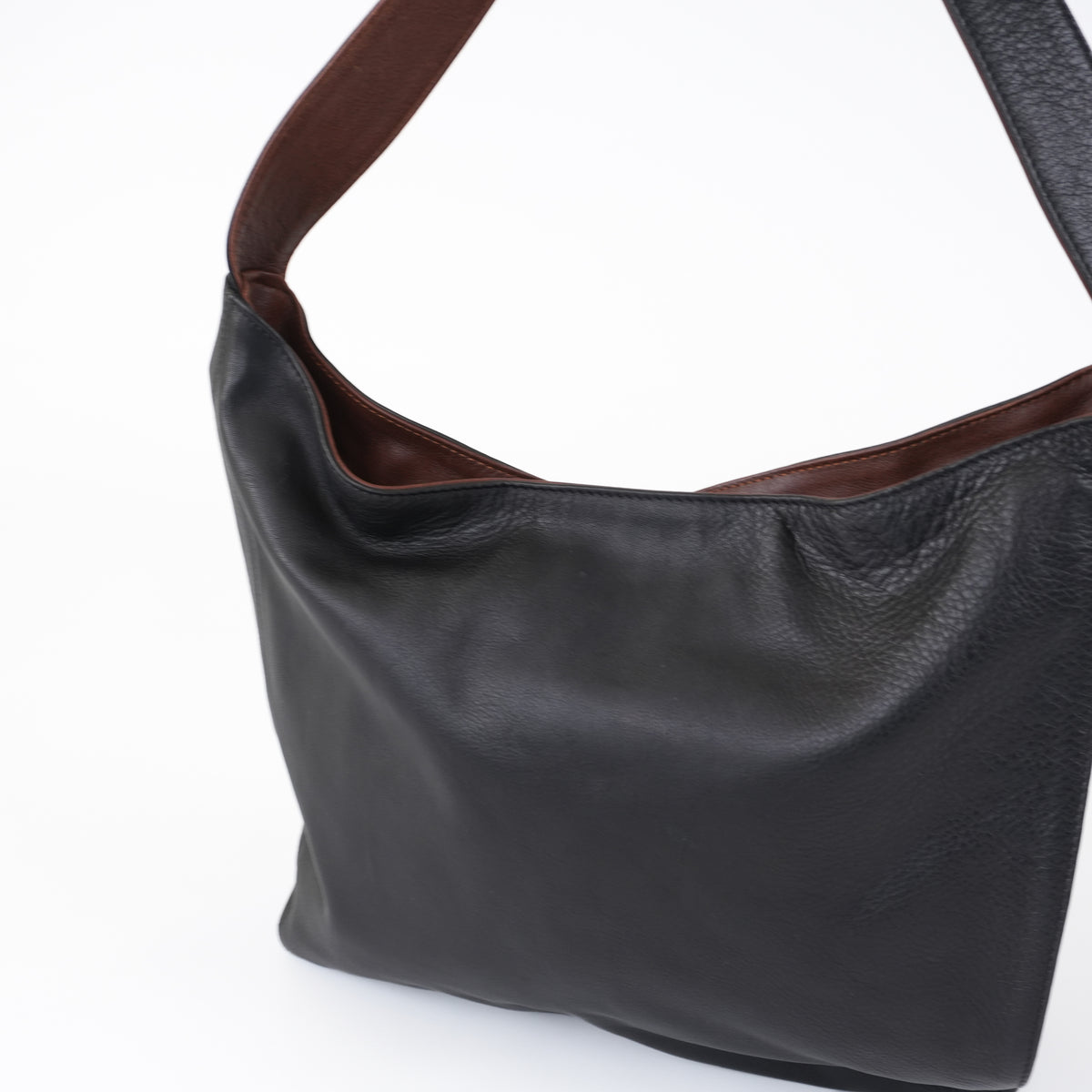 vintageminimalistitalianpurseblackbugganileathershoulderbag-14.jpg
