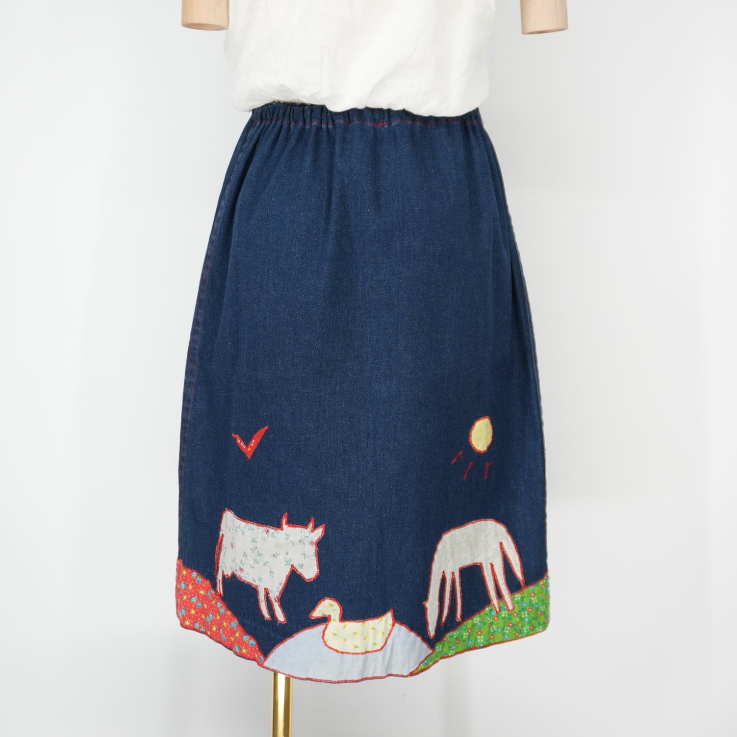 quiltedskirtvintage70spatchworkdenimanimalsfloralembroideredmedium-12.jpg