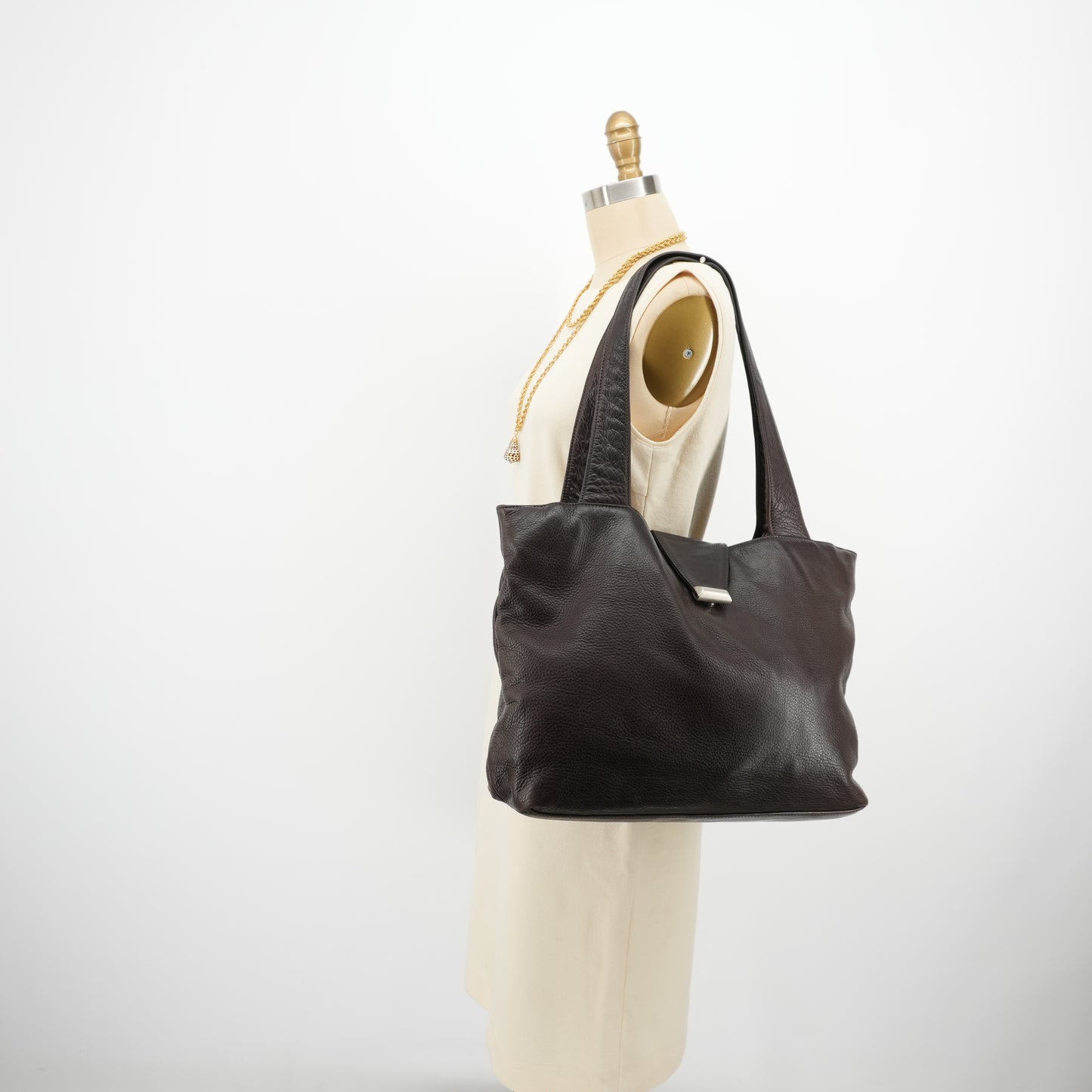 large-leather-tote-brown-weekender-bag-90s-satchel-travel-purse-10.jpg