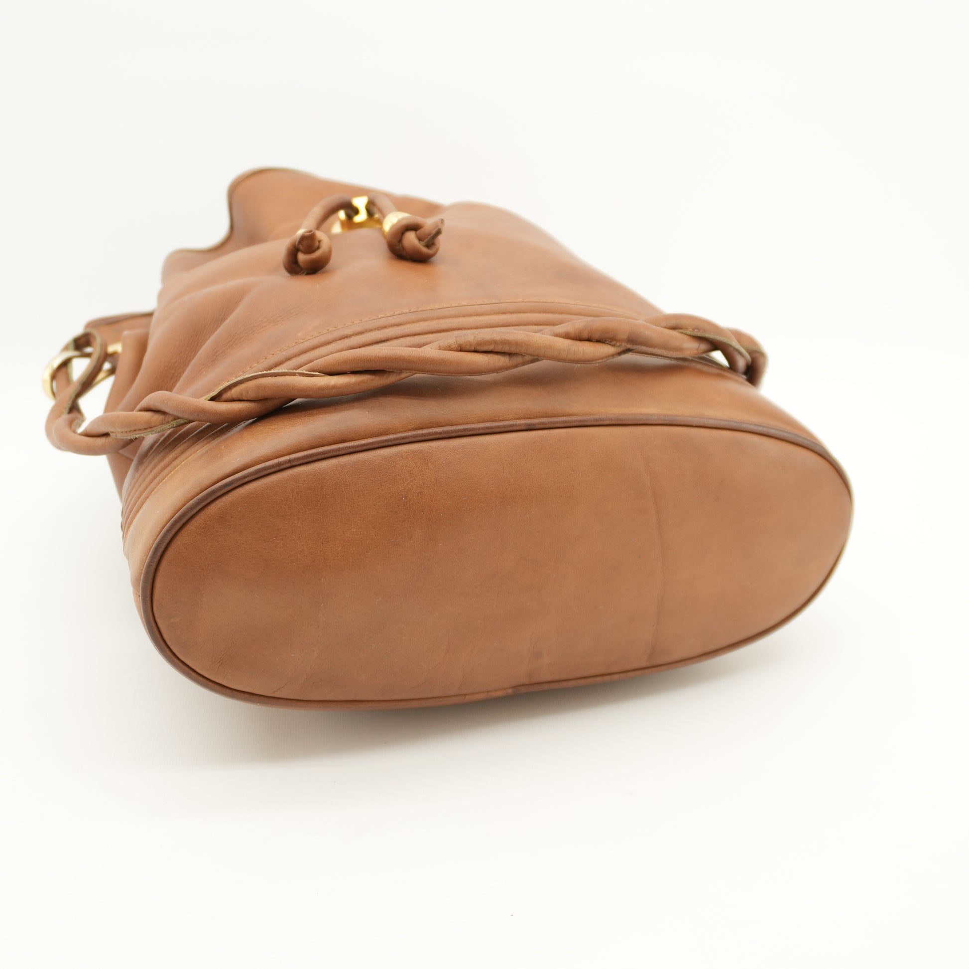 vintageguccihoneybrownbucketbag-7.jpg