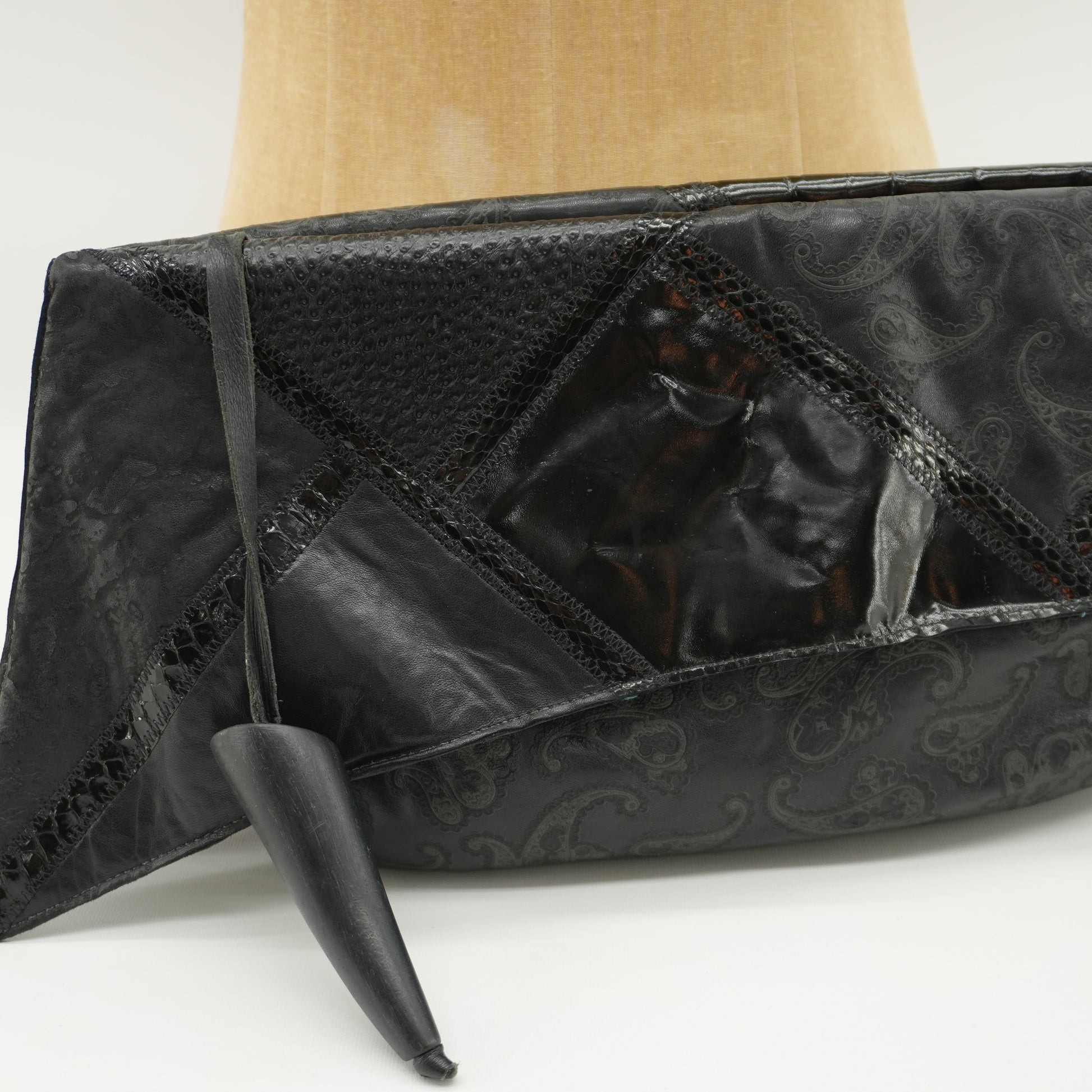 vintage-80s-glam-avant-garde-black-leather-paisley-patent-clutch-13.jpg