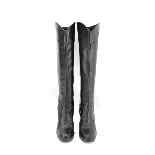 blackleatherkneehighbootswithblockheel-2.jpg