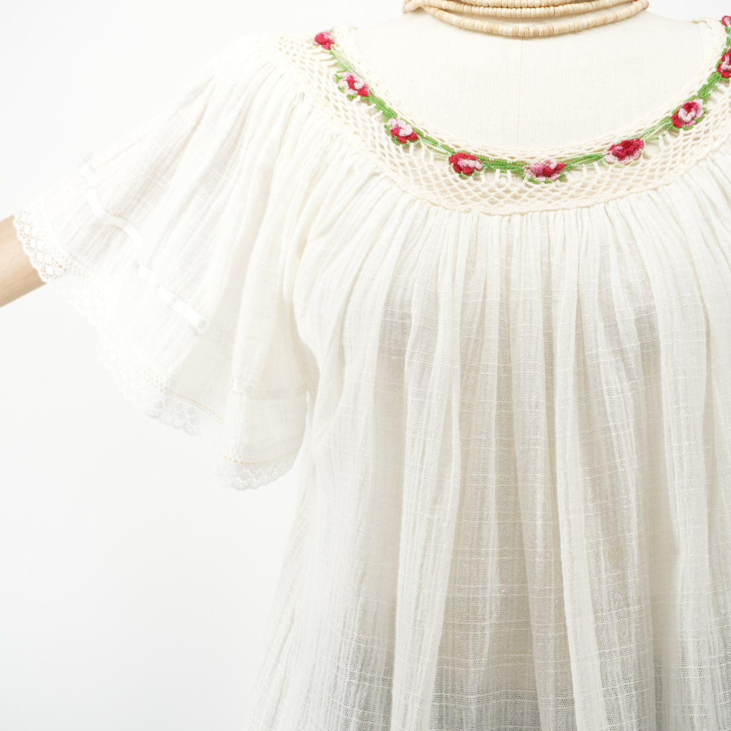 vintage-60s-70s-cotton-gauze-angel-sleeve-lace-boho-blouse-white-creations-nanto-tamia-medium-large-10.jpg