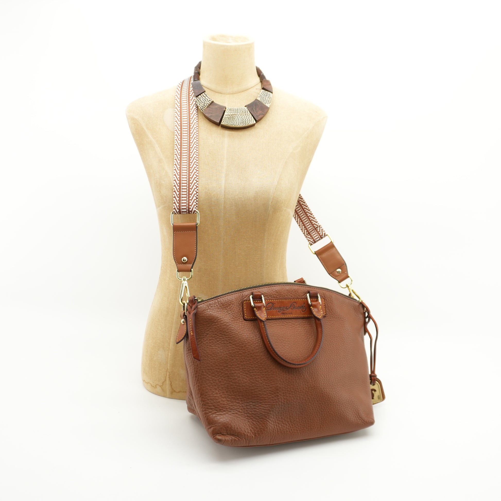 dooneybourkevachettabrownjuliettesatchelshoulderbagy2kleatherpurse-3.jpg