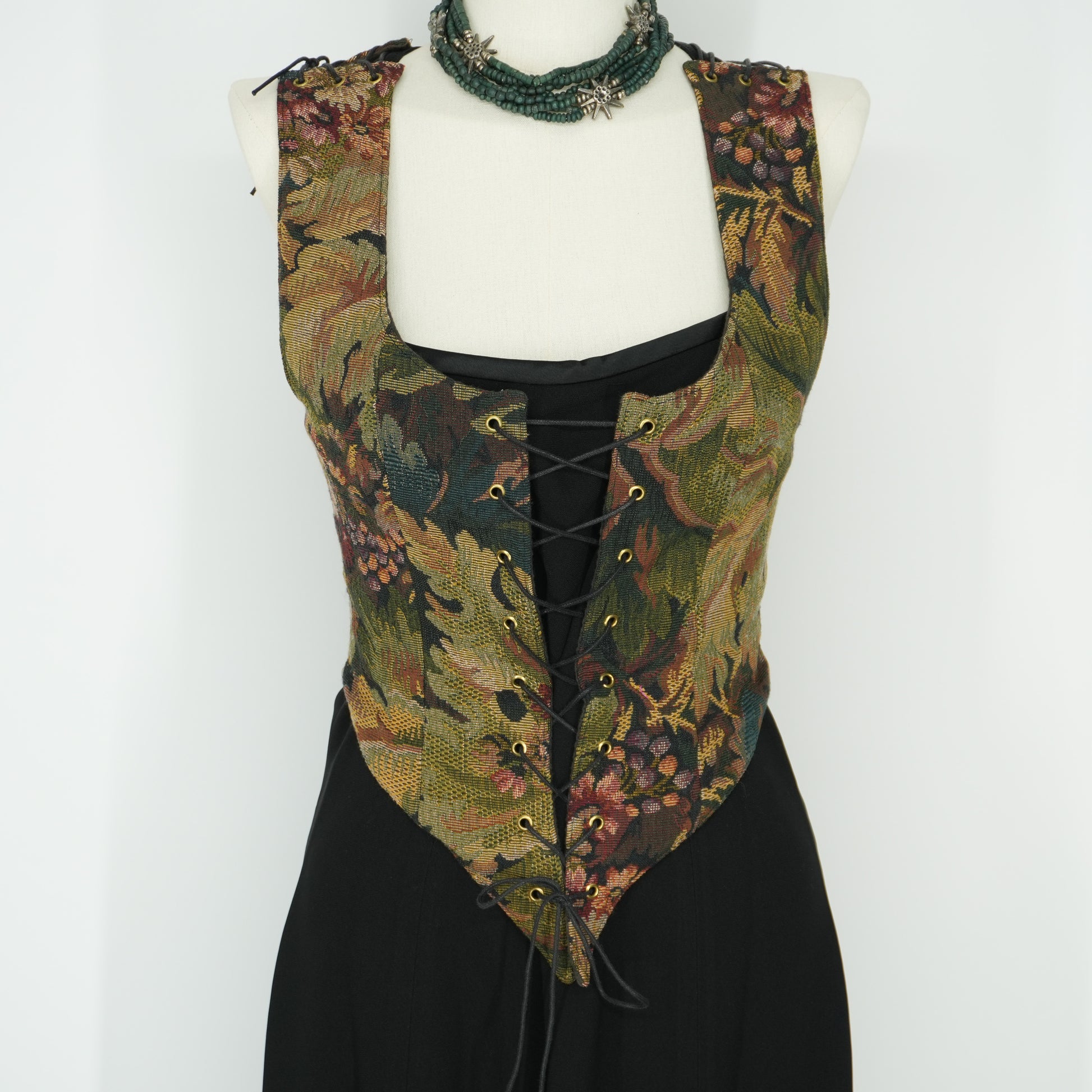 corsetfloralbrocadelaceupvest.json-5.jpg