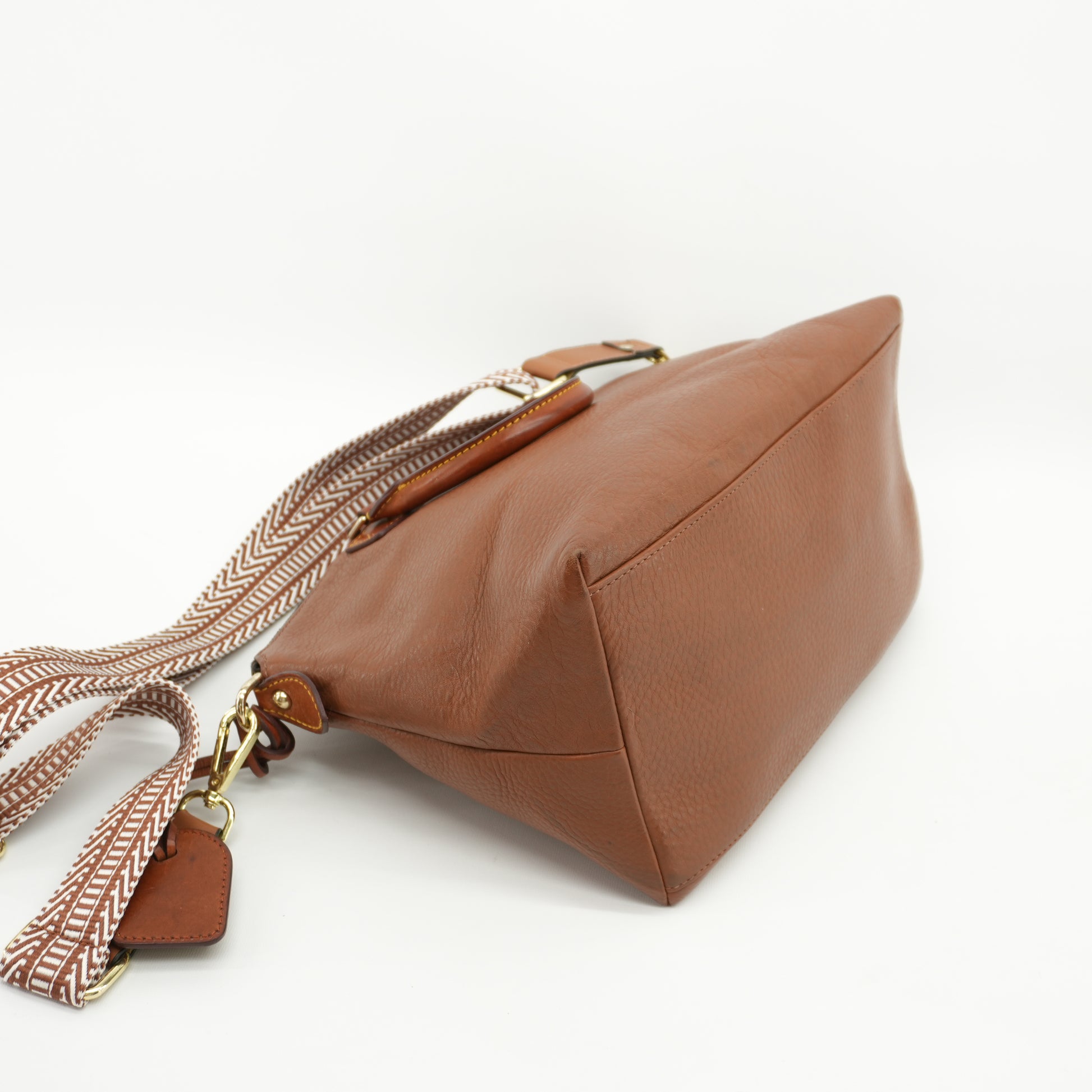 dooneybourkevachettabrownjuliettesatchelshoulderbagy2kleatherpurse-4.jpg