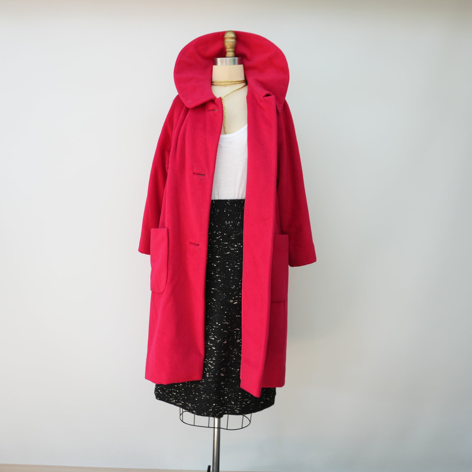 vintagepinkwoolcoat-7.jpg