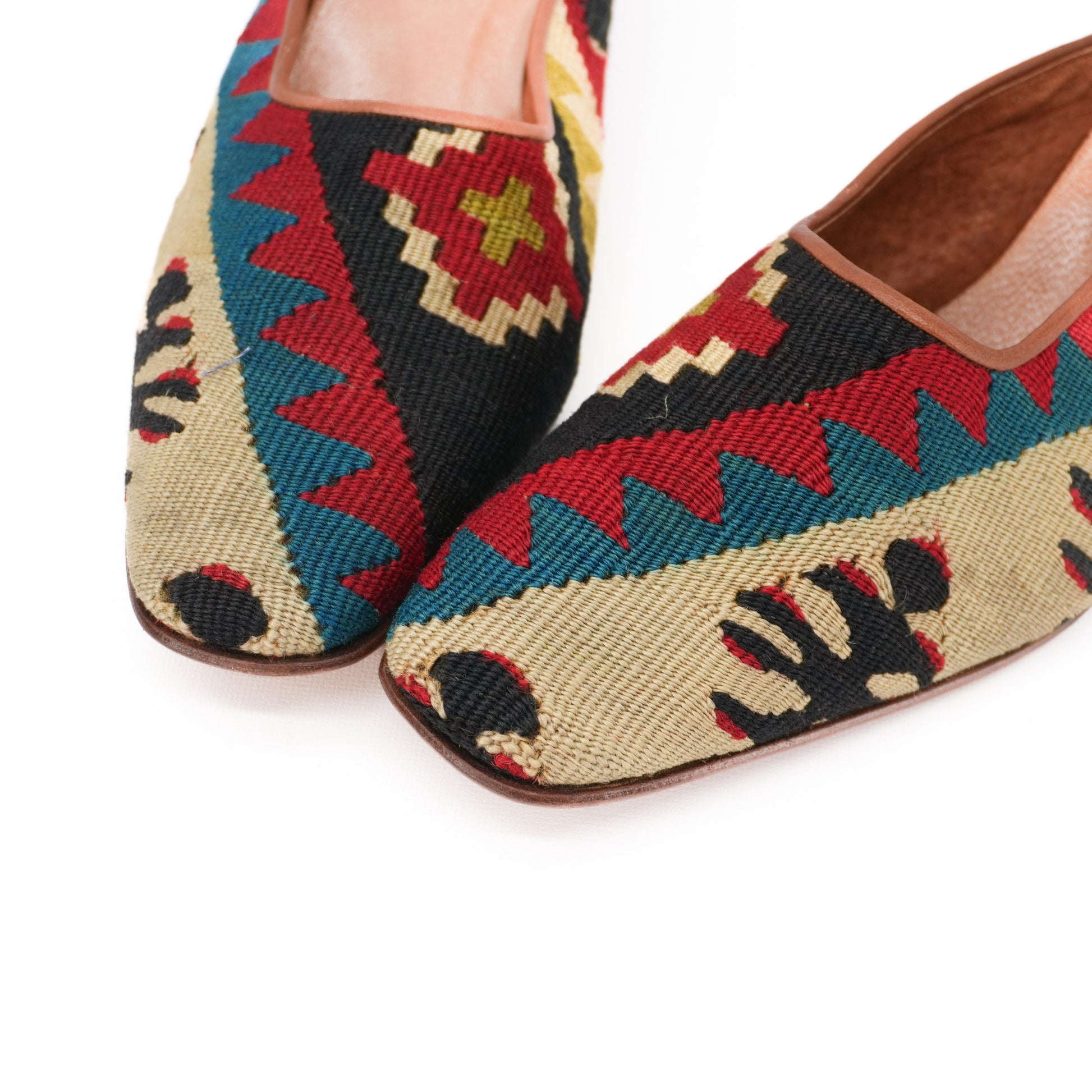 kilim-mules-womens-slip-on-shoes-ethnic-pattern-boho-flat-shoes-7.jpg