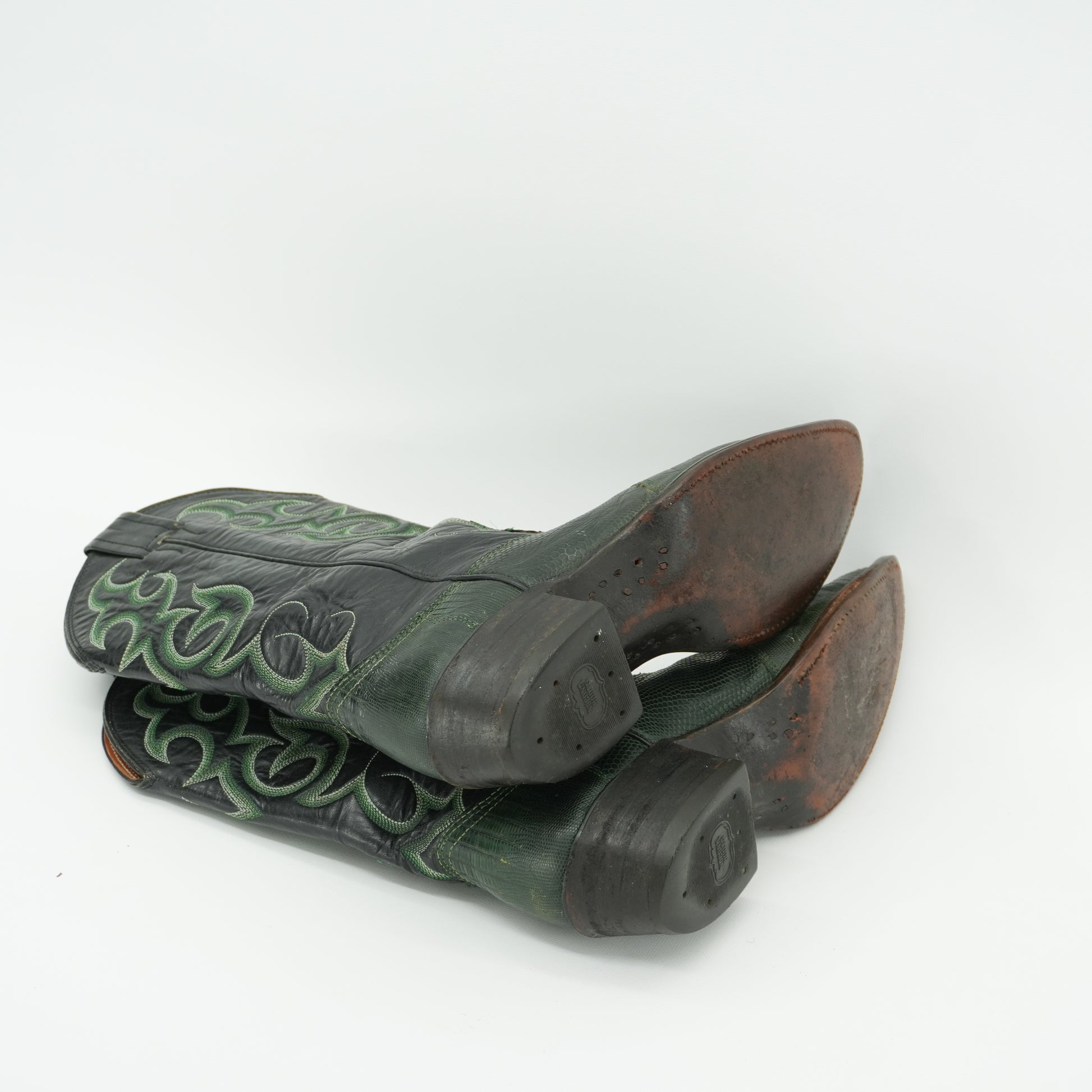 darkgreencowboybootswithembroidery-6.jpg