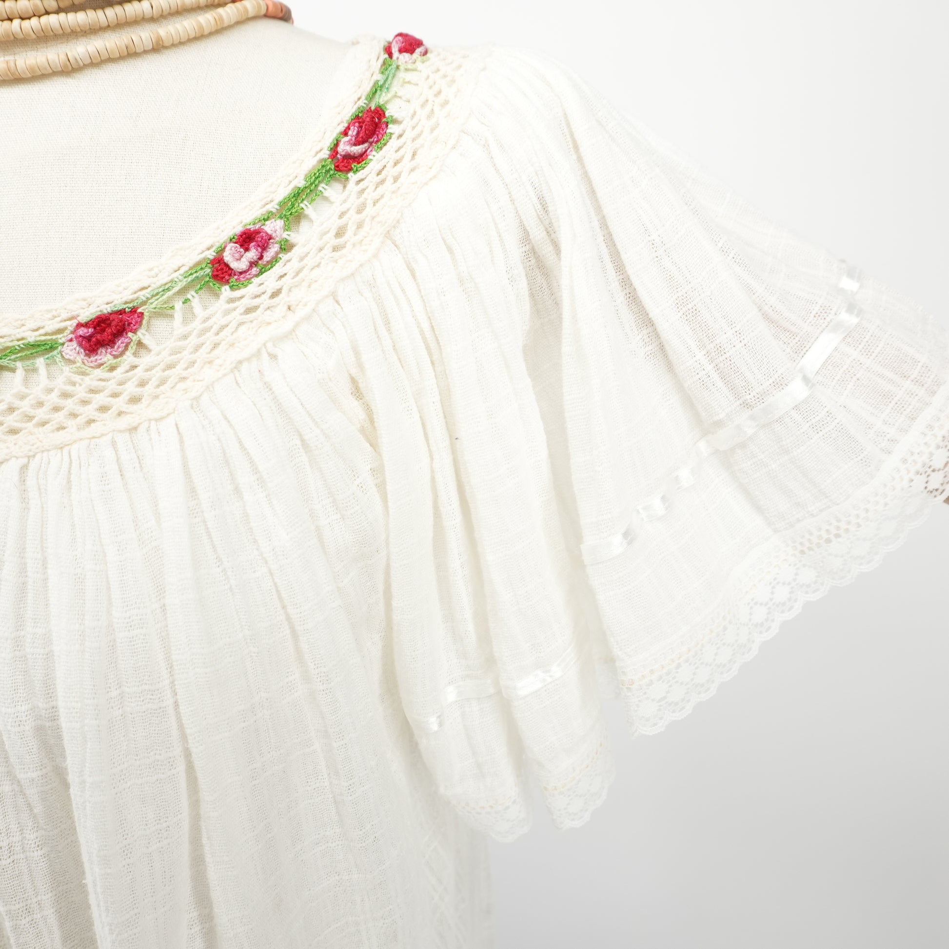 vintage-60s-70s-cotton-gauze-angel-sleeve-lace-boho-blouse-white-creations-nanto-tamia-medium-large-13.jpg