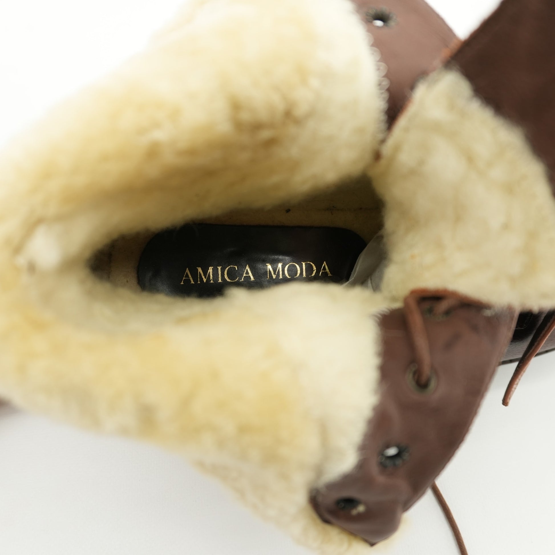 vintage-shearling-leather-boots-size-7-1-2-6.jpg