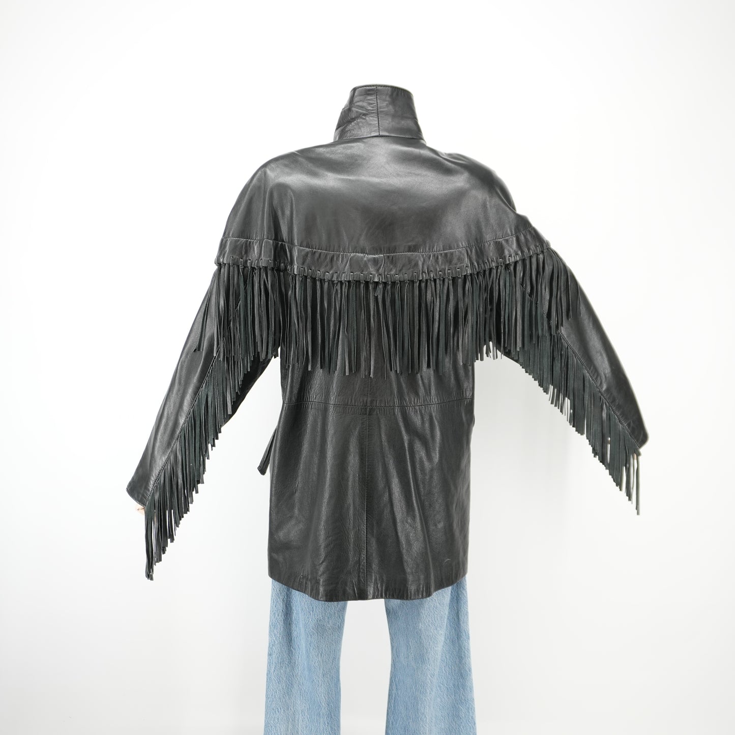 1980svakkoblackfringelambskinleatherjacket-11.jpg