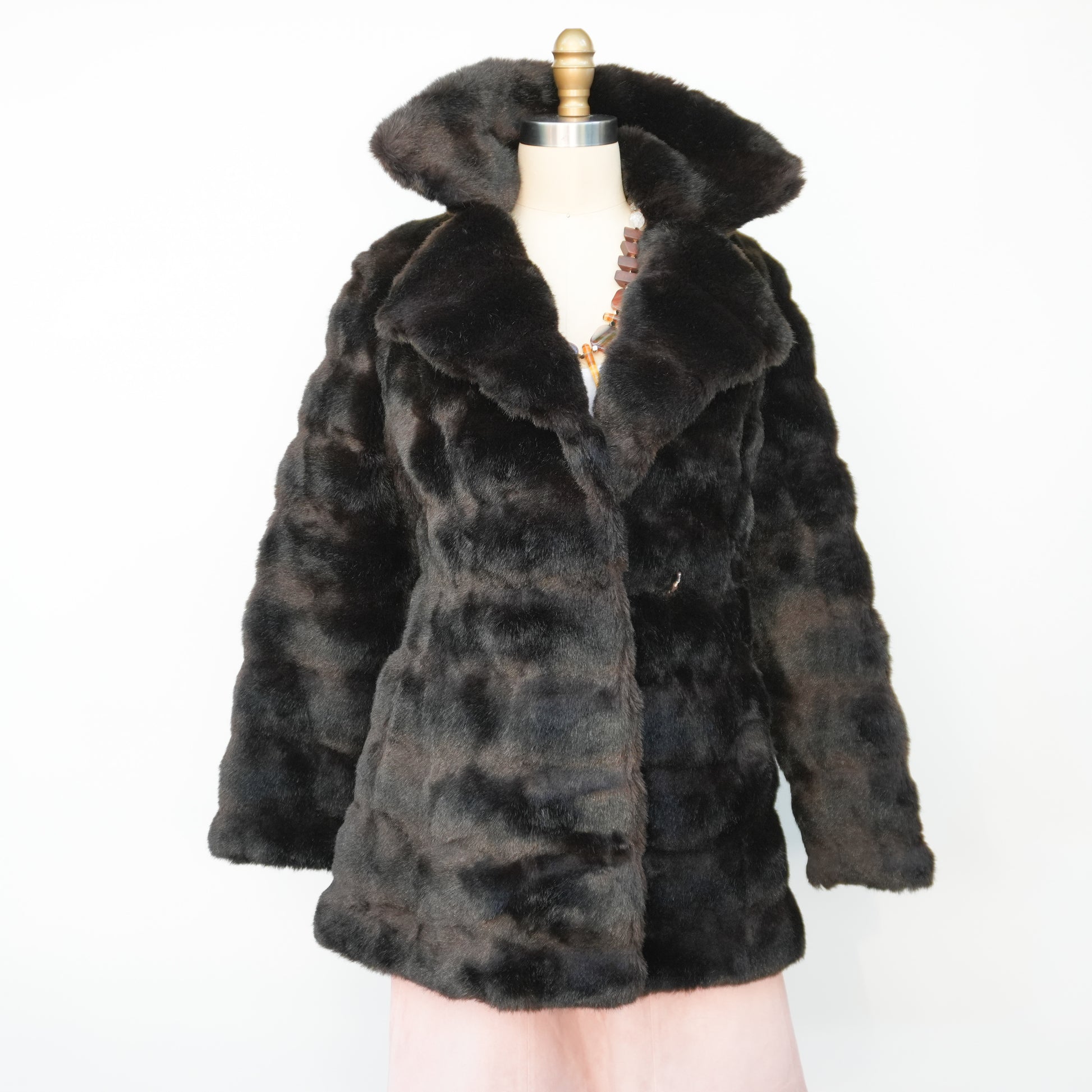 fauxfurcoatwithstatementnecklace-7.jpg