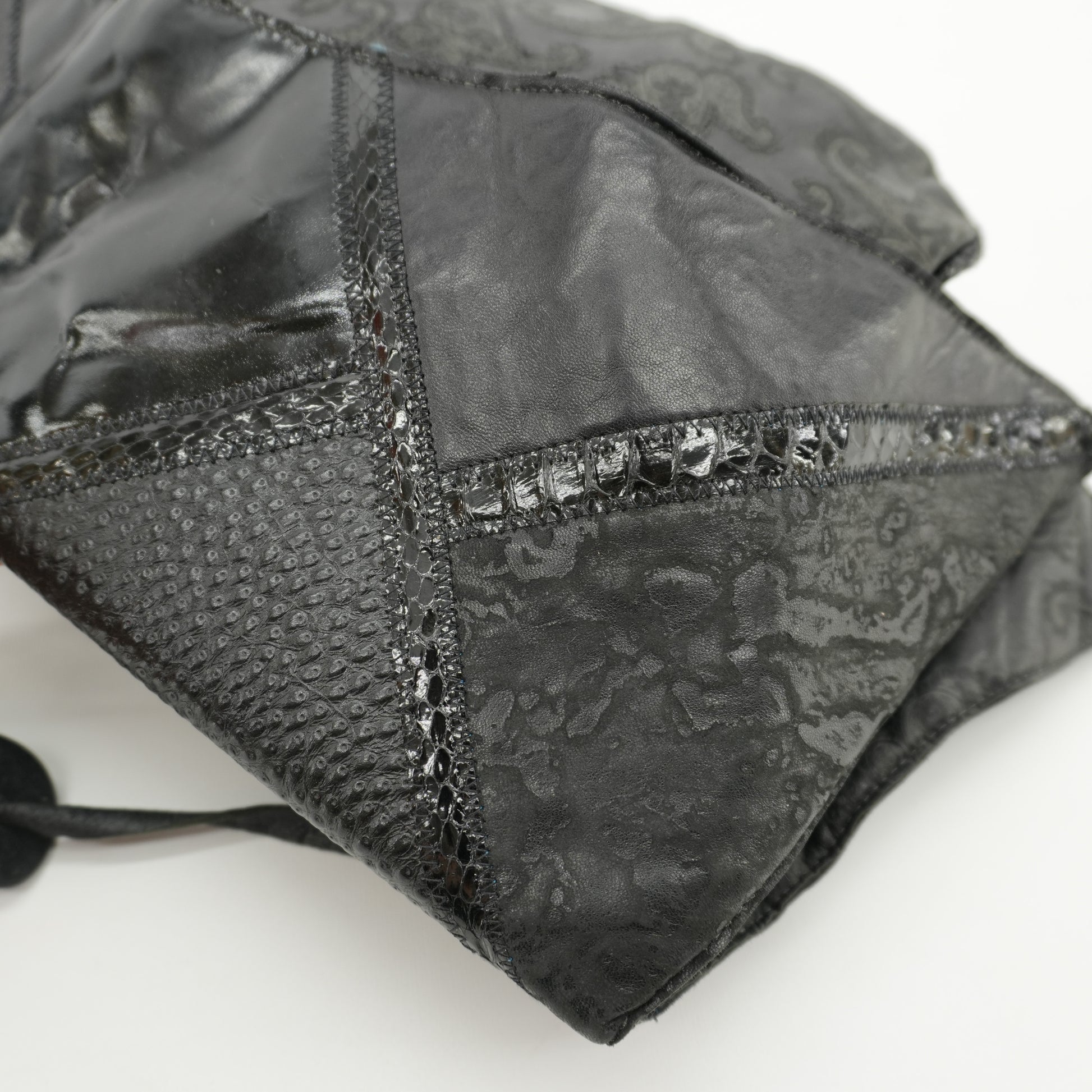 vintage-80s-glam-avant-garde-black-leather-paisley-patent-clutch-5.jpg