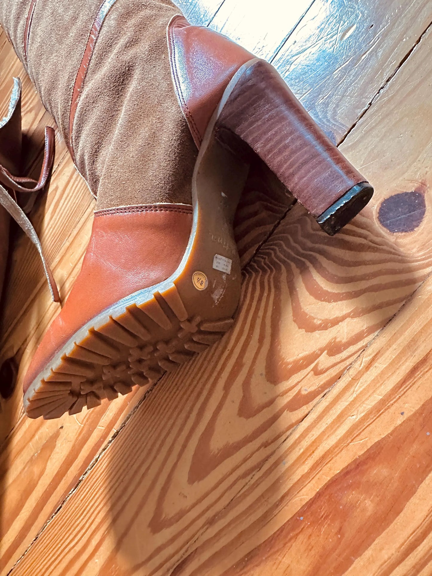 Vintage 1970s Boots Size 8 Tall OTK Lace-up Shearling Lined 60s 70s Gogo Boho Boots