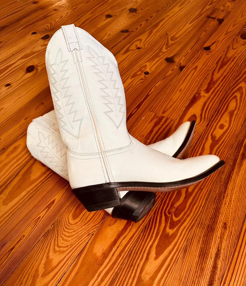 White Cowboy Boots Sz 10 Vintage Southwestern Cowgirl Boots Leather Size 10