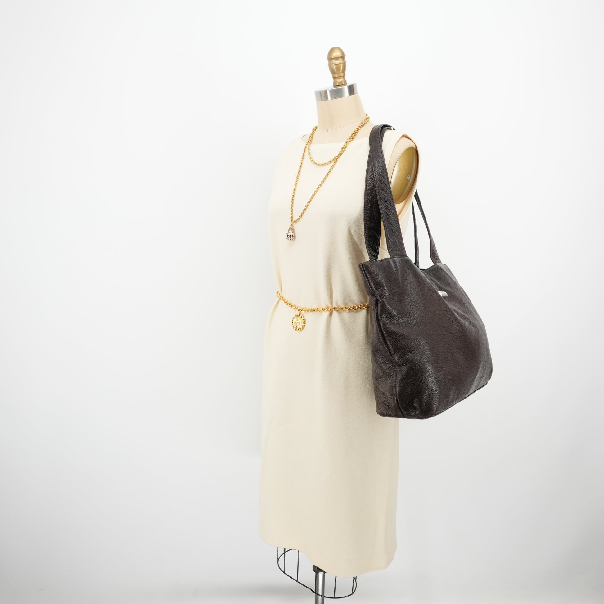 large-leather-tote-brown-weekender-bag-90s-satchel-travel-purse-12.jpg