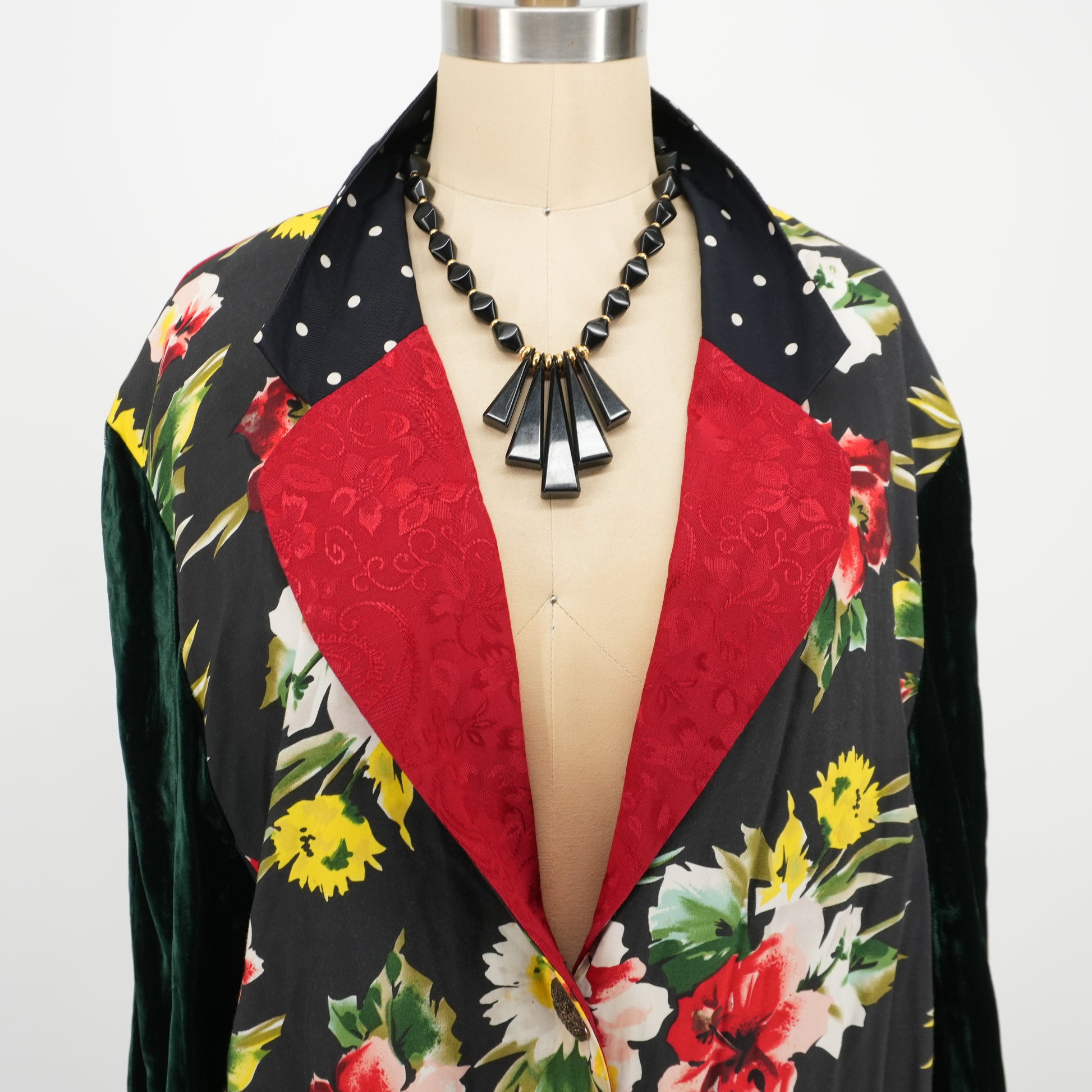 vintagefloralpatchworkblazer90sretroglamwhimsigothlongjacket-10.jpg
