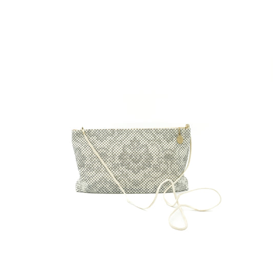 vintage-white-gray-snakeskin-mesh-shoulder-bag-1.jpg