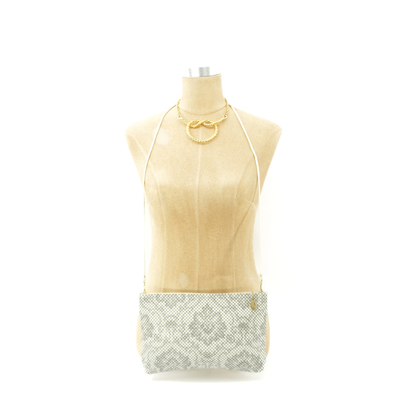 vintage-white-gray-snakeskin-mesh-shoulder-bag-1-3.jpg