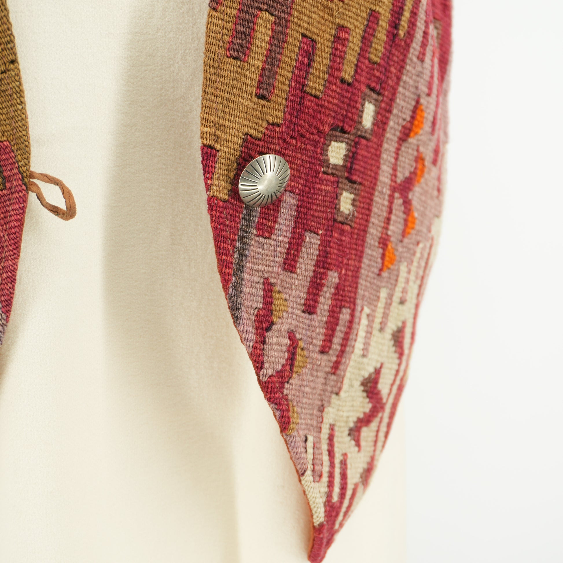 vintagewoolvesthandwovencarpethandmadeturkishkilimdeerskinartvest-13.jpg