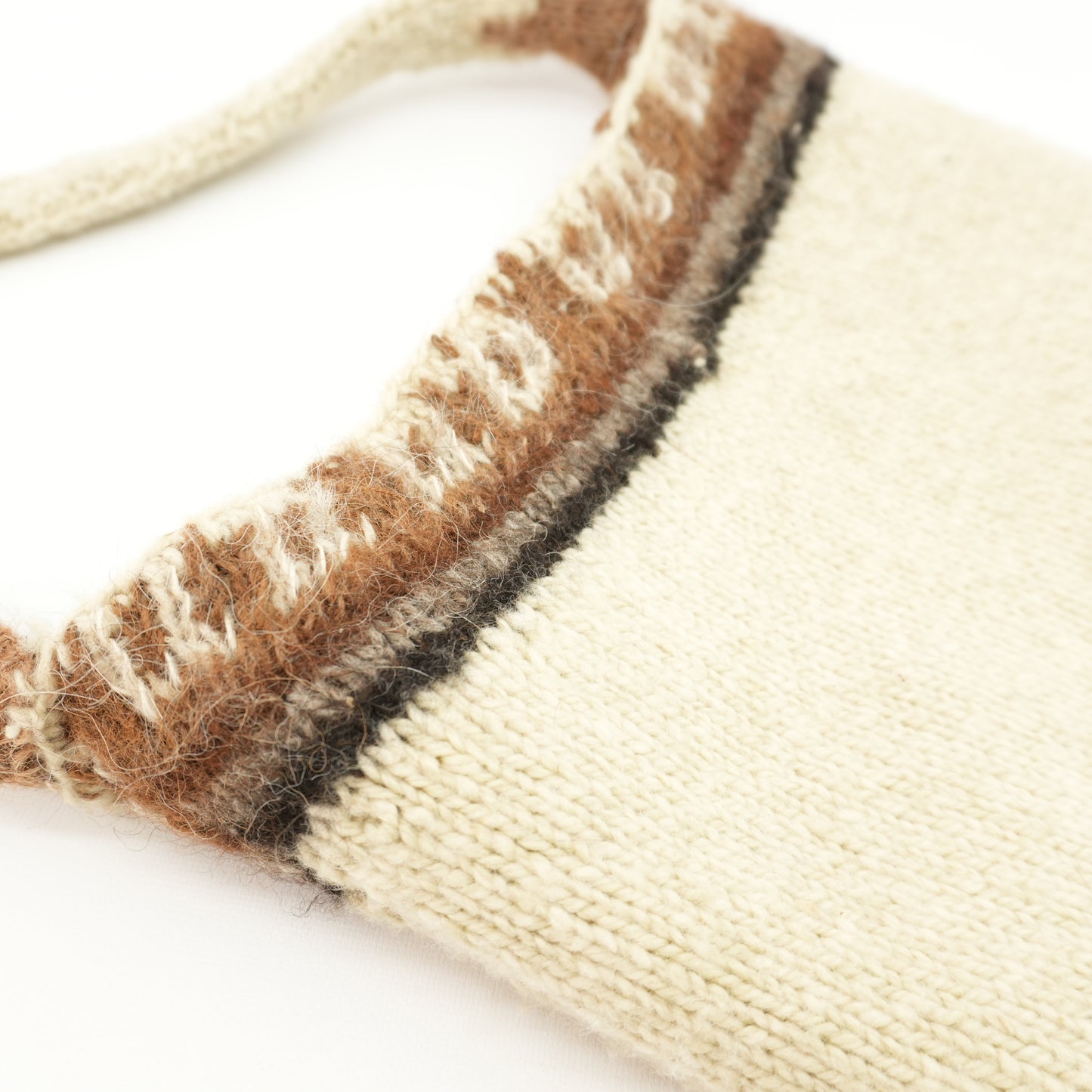 this-is-a-stunning-alpaca-wool-13.jpg