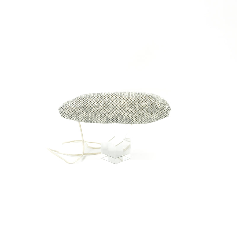 vintage-white-gray-snakeskin-mesh-shoulder-bag-1-5.jpg