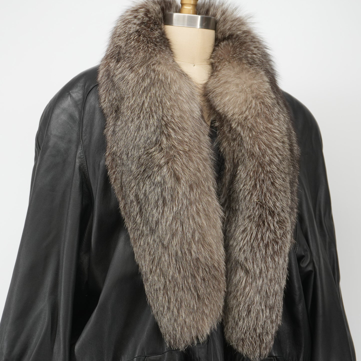 vintage-glam-fox-fur-leather-coat-guarino-80s-90s-2.jpg