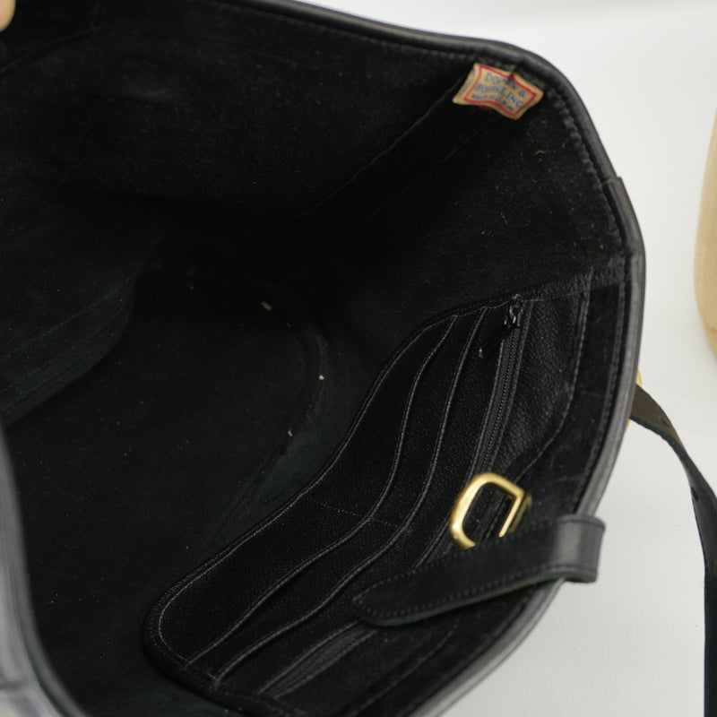 Dooney & Bourke Vintage Black Bucket Tote 90s Purse All Weather Leather Shoulder Bag