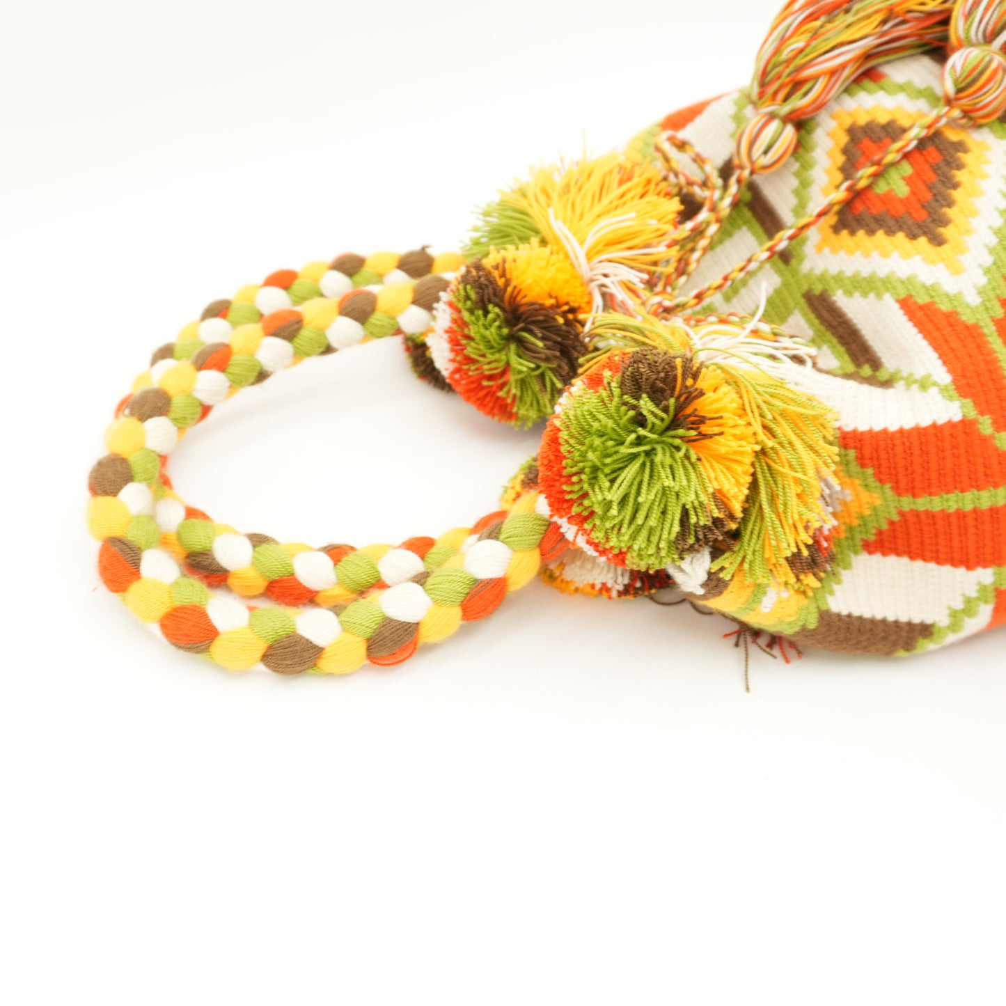 wovencolorfulwayuumochilashoulderbagpalmtasseltropicalvacationpursecrochetknithandmadebag-7.jpg