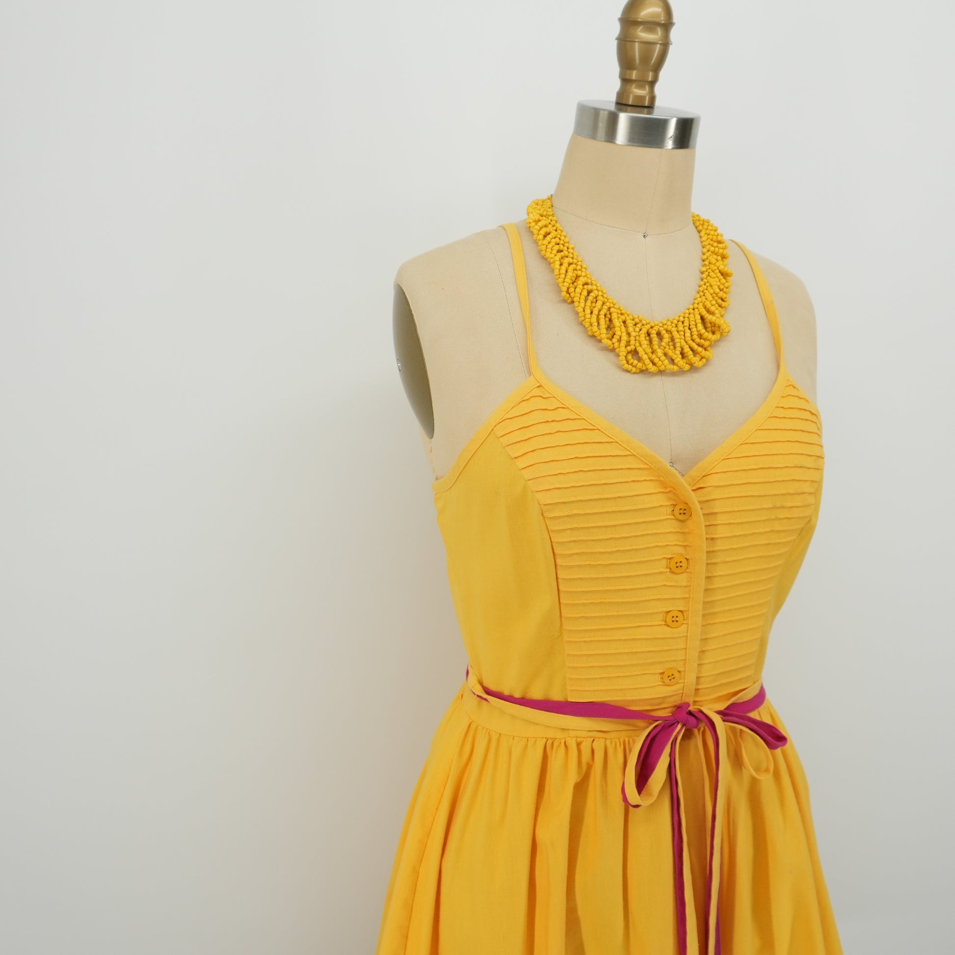 vintage1970smustardyellowsweetheartswingsundress-13.jpg